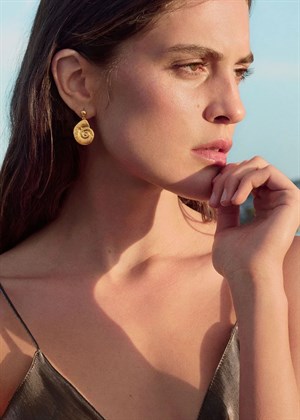 Malibu earrings Gold Maanesten 